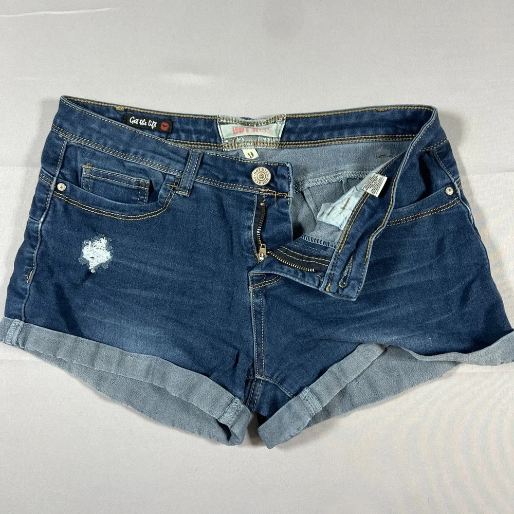 Hot Kiss Get The Lift Shorts Womens 9 Blue Denim Cotton Distressed Cuffed Hem